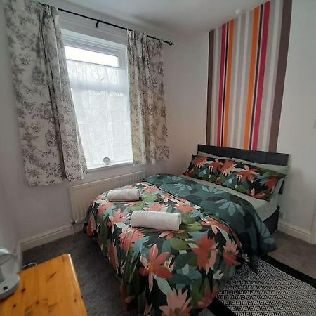 Fabulous Holiday Home - Sleeps 6 比夏·奥克兰 外观 照片